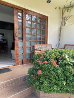 Casa em Juquehy perto de tudo e com tudo para você curtir muito o seu descanso! - Chambres d'hôtes São Sebastião