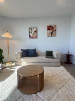 Luxe 2BR with Rooftop Pool and CBD View - B&B Brisbane