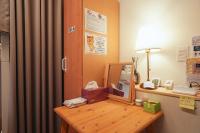 Posto Letto in Dormitorio Femminile con 6 Letti 