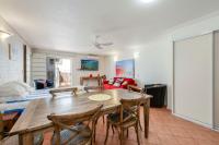 Shoreline Apartments - Unit 9a - B&B Bargara