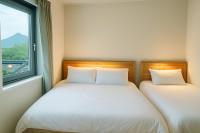 안국하우스-경복궁1분 북촌안국역5분 송현공원뷰 감성독채 남산뷰 루프탑 편백침대 - Chambres d’hôtes Séoul