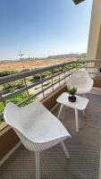 Luxury 2BR Apartment with Balcony - Madinaty, Cairo - B&B Madinaty