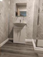 Leeds Gateway Apartment - B&B Morley