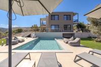 Villa Allargo - With Private Pool - Bed and Breakfast Geráni