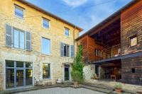 Maison de famille pleine de charme avec piscine Aux deux vieux platanes - Chambres d'hôtes Saint-Germain-au-Mont-d'Or