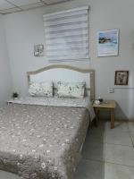 استديو 7 للعزاب رجال فقط وبالدور الثالث - B&B Dammam