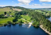 Helgøya Hideaway - B&B Slåttsven
