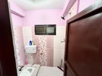Chambre Double ou Lits Jumeaux avec Salle de Bains Commune