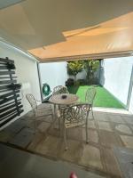 Casa das Falcoeiras - AL com pátio e jardim privados - Bed and Breakfast Aveiro