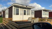 Escape to the Chalet - B&B Withernsea