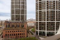 BNB SkyPark Luxe with Balcony - B&B Nivy