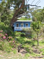 Sunset Villa - Pet-Friendly Retreat with Fantastic View in Historic 1770 - Bed and Breakfast Seventeen Seventy