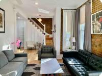 Prime DC 3BR 2Story Home - 95WalkScore Steps to Cafes Dining Nightlife Grocery Metro - Close to Downtown - B&B Washington