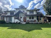 Casa de campo familiar con jardin y asadero - B&B La Merced