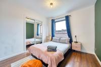 New Slick Finnieston Pad w/ Free Parking - B&B Glasgow