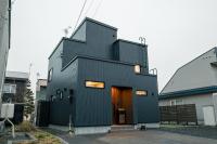 Guest House TEINE Nisimiyanosawa 41 まるまる貸切 全室にエアコン完備 最大11名滞在 120型ホームシアター 無料駐車場2台完備 小樽まで車で25分 白い恋人パーク5分 天然温泉車で4分 - Chambres d'hôtes Sapporo