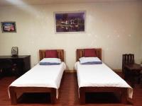 Camera Doppia con Letti Singoli