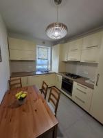 Cozy Deluxe Apartments - Coresi Mall #Brasov - B&B Braşov