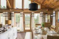 The Moose Hoose Cabin With Views and Game Room - Bed and Breakfast Black Hawk