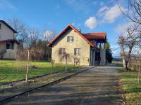 Dom na Kasztanowej - B&B Łodygowice