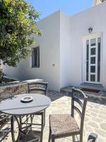 Studio with Garden View