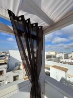 Casa de Poseidon House with 3 bright bedrooms and large terrace - Ferienwohnung Olhão