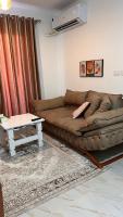 Quite and modern apartment - B&B Madinaty