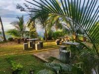 Sara's Grove Boutique Bungalow - Bed and Breakfast Haputale