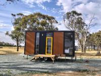 Meadow Memories X by Tiny Away - Bed and Breakfast Carag Carag