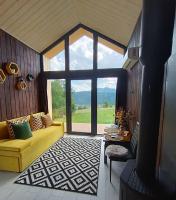 Feeling Freedom - B&B Tukhlya