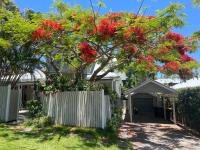 Bryon's secret hideout studio - B&B Byron Bay