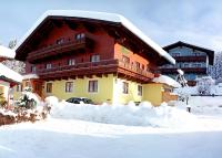 Pension Mozart - Bed and Breakfast Wagrain