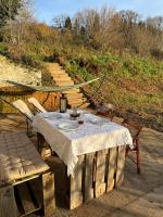 Maison avec jardin, wifi, parking, vidéo projecteur - B&B Tulle