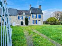 Ferme de Beaumont Norman Farmhouse Authentic Stay - Bed and Breakfast Angoville-au-Plain