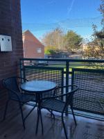 Bowery Apartment - 2 Bedrooms 1st floor - Ferienwohnung Dagenham