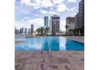 Yogi - 2BR Churchill - Floor 52 & Burj View - B&B Dubai