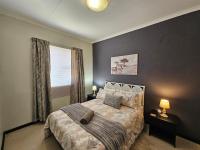 Spacious Family 2-Bedroom Apartment - B&B Port Alfred