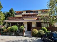 The Home of Sun - Apartments in Villa - B&B Civenna
