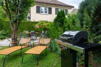 Eagle Suite Charmante Dachgeschosswohnung mit Design & Ausblick - B&B Zurich