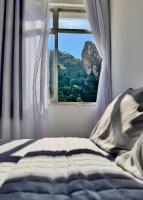 Quarto com Vista Cristo em Copacabana - Bed and Breakfast Rio de Janeiro