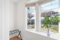 NEW Roomy 3BR Family Suite. 5 min to Skytrain. - Chambres d'hôtes Vancouver