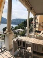 casa riva 25 vista lago-central - B&B Como