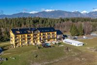 Dovalovec Resort - B&B Liptovský Hrádok