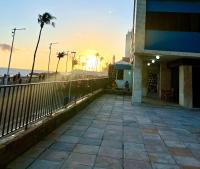 Fantástico Frente Mar 3 quartos na Barra-Circuito Carnaval - B&B Salvador