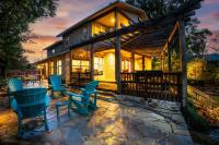 Waterfront Patio Dock Fire Pit & Ping Pong Family - Chambres d'hôtes New Braunfels