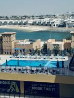 Huge Stunning Studio Private Beach Access - B&B Ras Al Khaimah