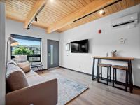 Uprise 3 Bridgewater Lofts - B&B Spokane