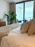 Cosy 1 Bedroom Breathtaking Ocean Views at LYFE Resort - B&B Hollywood