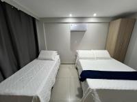 One-Bedroom Apartment - Sea Side