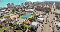 Lovely Central, Near Beach, 2 King Beds, Huge Private Yard, Deck, Patio, Firepit, & BBQ, Ocean View - Ferienwohnung Myrtle Beach